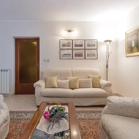 Apartment Istra Nikolic 8 *